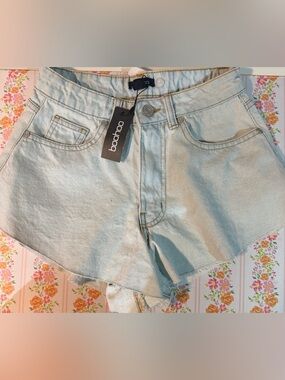 Boohoo Light Wash Denim Shorts